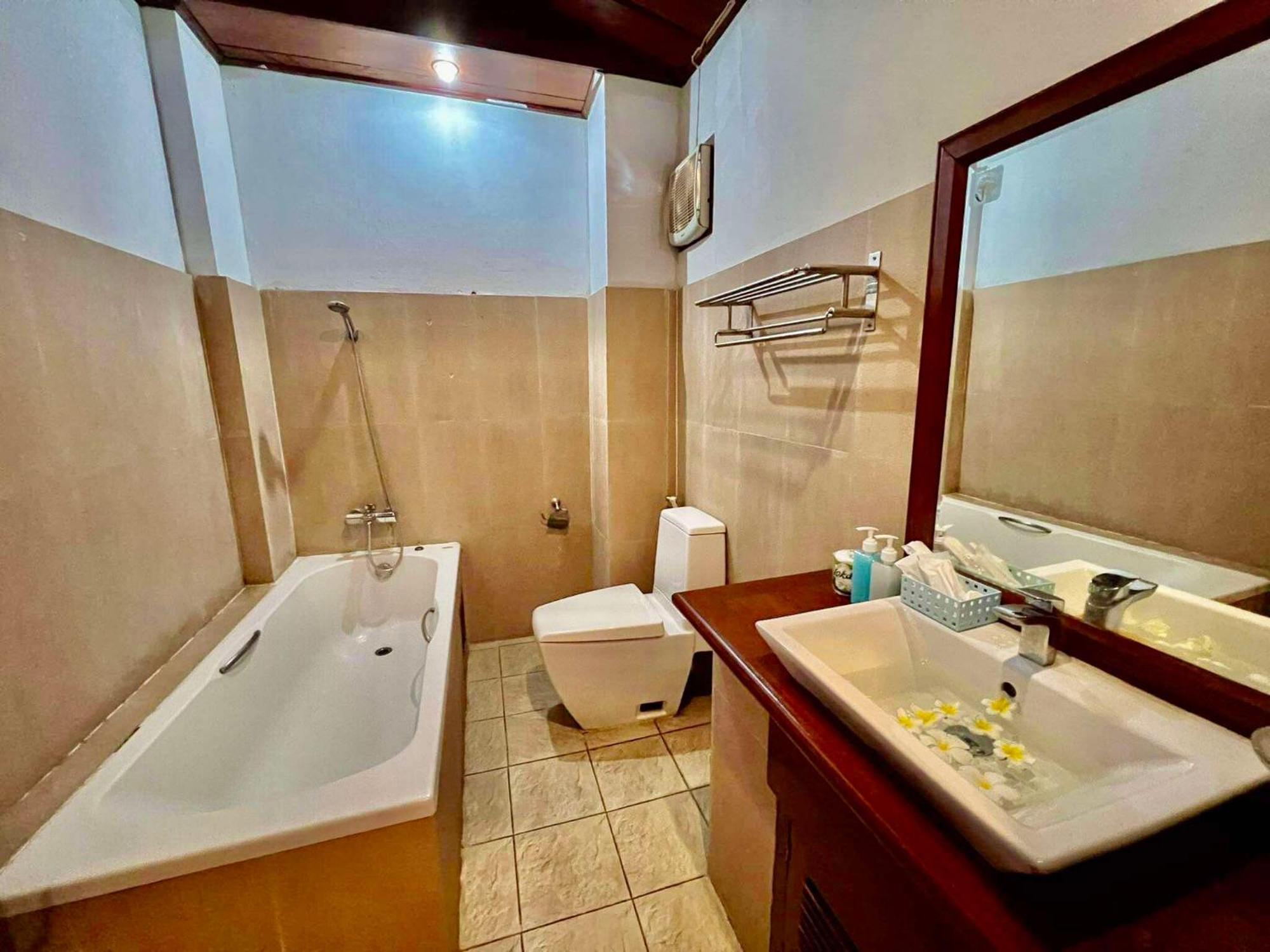 Luang Prabang Charming Boutique Hotel Экстерьер фото